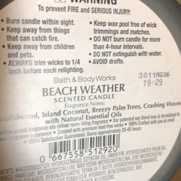 Bath and body Works beach weather three wick candle Brand New - Picture 4 of 4